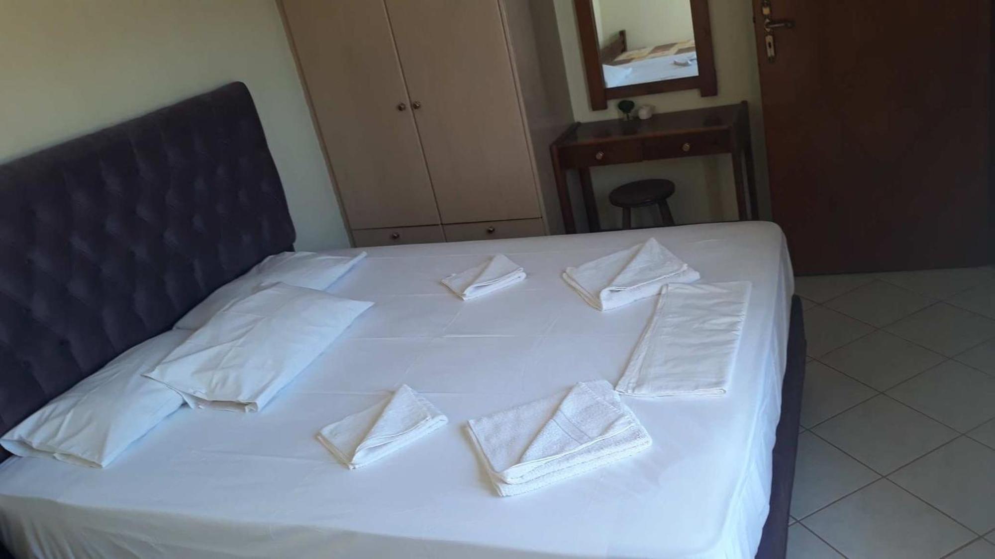Pela Apartments Sissi  Ngoại thất bức ảnh
